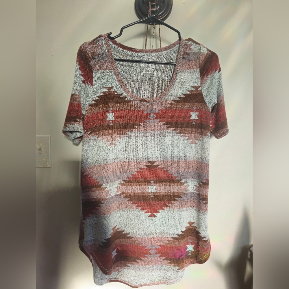 24 7 shirt